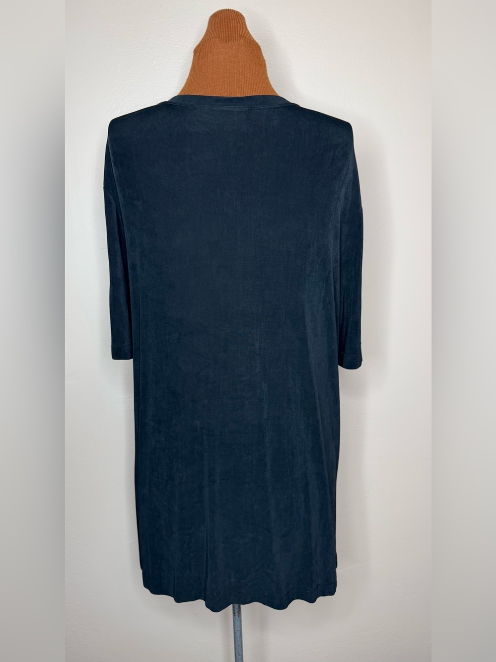 Chico's Private Edition Black Relaxed Short-Sleeve Tunic Top Size 3 (XL) - Picture 2 of 7